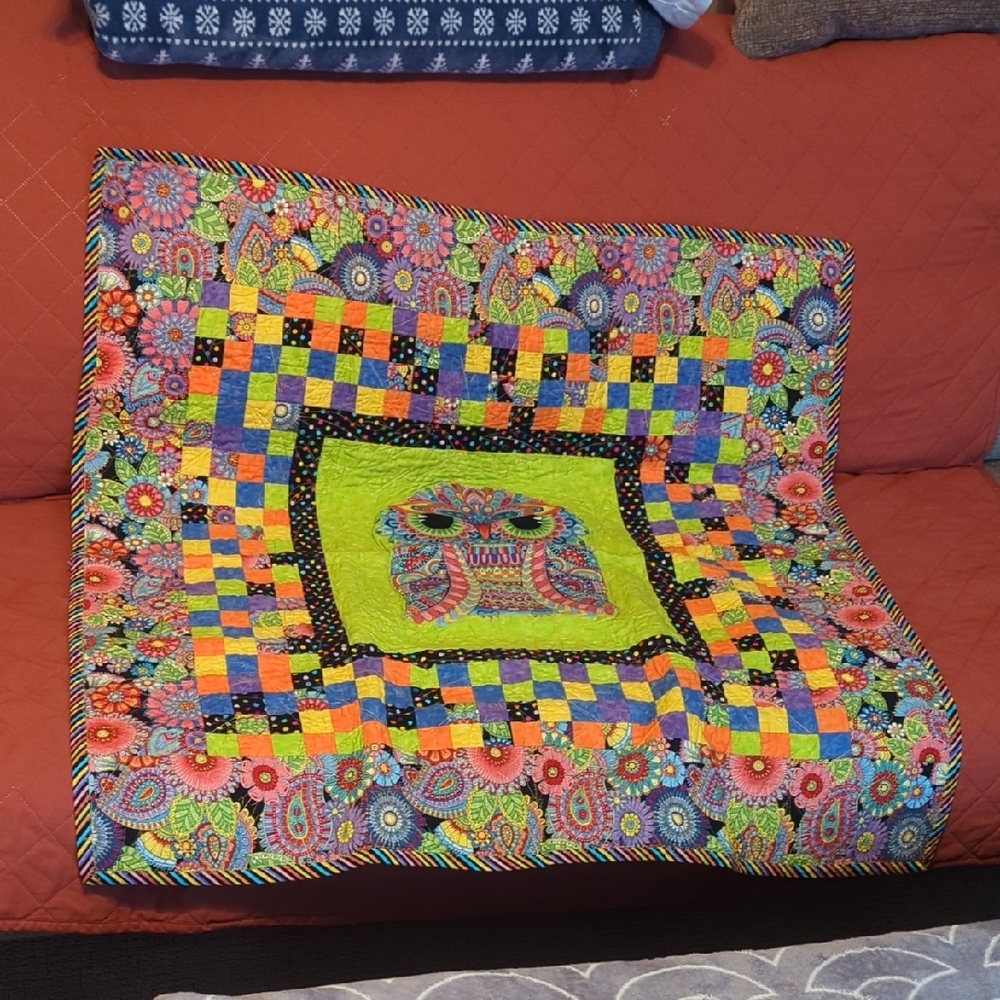 Vibrant Multicolor Owl Quilt
